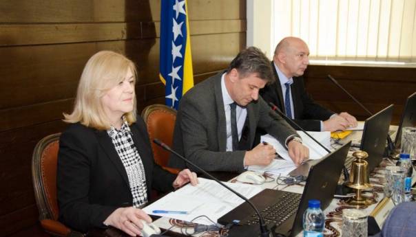 Vlada FBiH o koronavirusu, kapitalnim transferima, projektima na Koridoru Vc