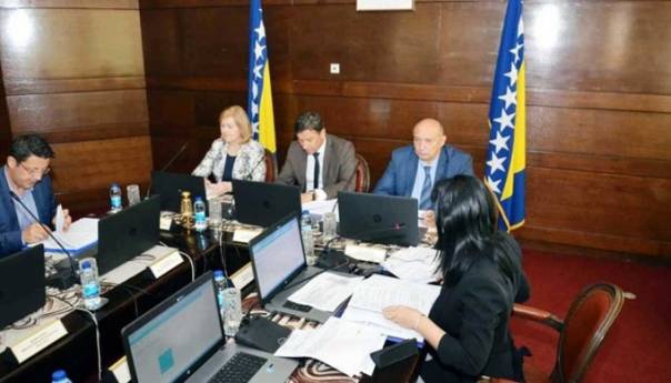 Vlada FBiH o stabilizaciji privrede i saniranju posljedica koronavirusa