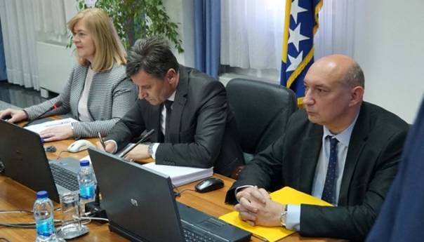 Vlada FBiH odobrila 10 miliona KM za suzbijanje koronavirusa