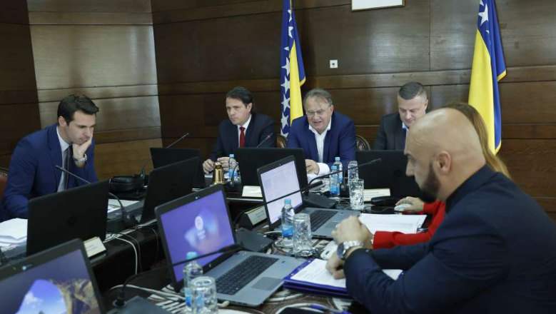 Vlada FBiH odobrila 5,5 miliona KM za uvezivanje radnog staža