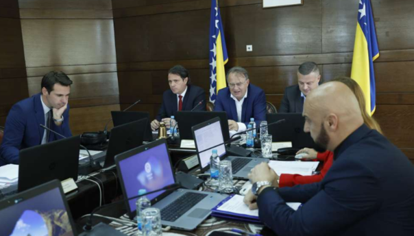 Vlada FBiH odobrila 5,5 miliona KM za uvezivanje radnog staža