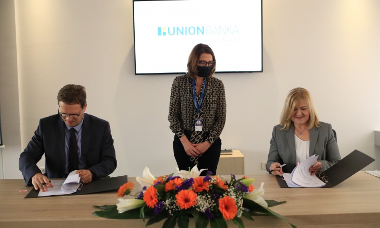 Potpisani ugovori za stambeno zbrinjavanje mladih