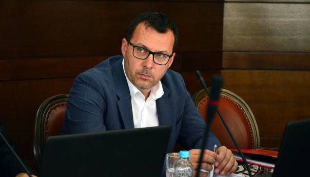 Vlada FBiH u Mostaru, Džindić predlaže ukidanje PDV-a na uvoz gasa