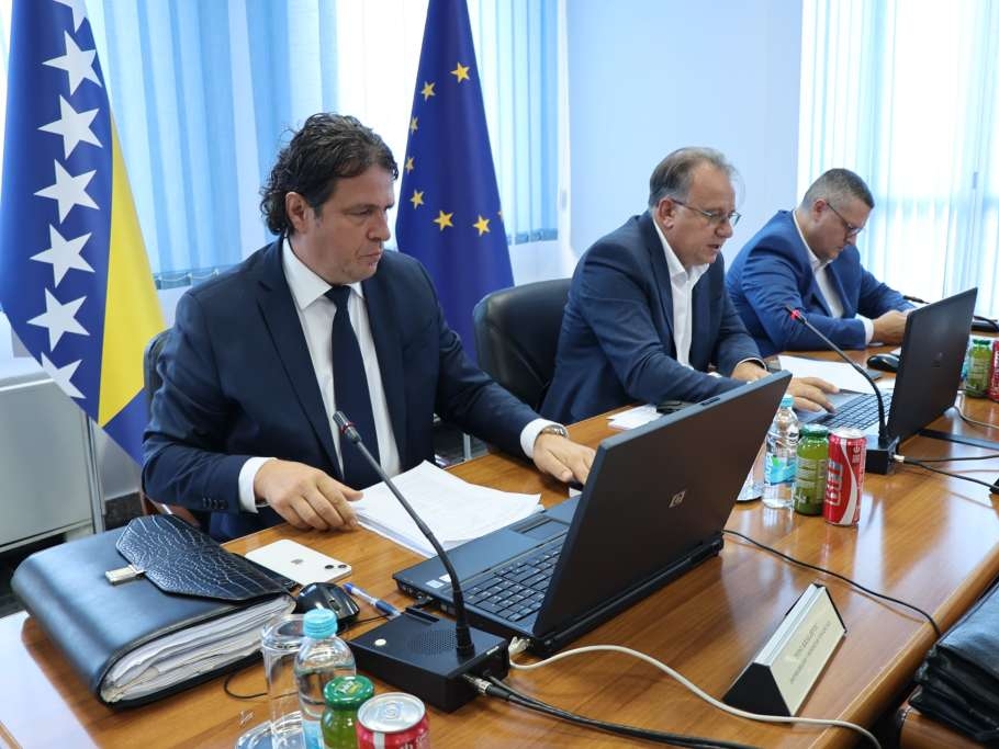 Vlada FBiH: Više od četiri miliona KM pomoći za održavanje radnih mjesta