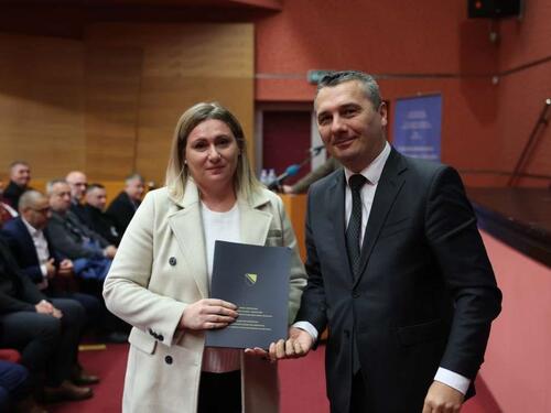 Vlada FBiH za 461 poslovni subjekt u RS izdvojila 2.997.150 KM radi očuvanja radnih mjesta