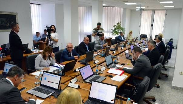 Vlada FBiH za programe zaštite okoliša izdvaja 428.969 KM