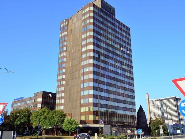 Vlada FBiH: Za unapređenje avioprometa u FBiH 19,3 miliona KM