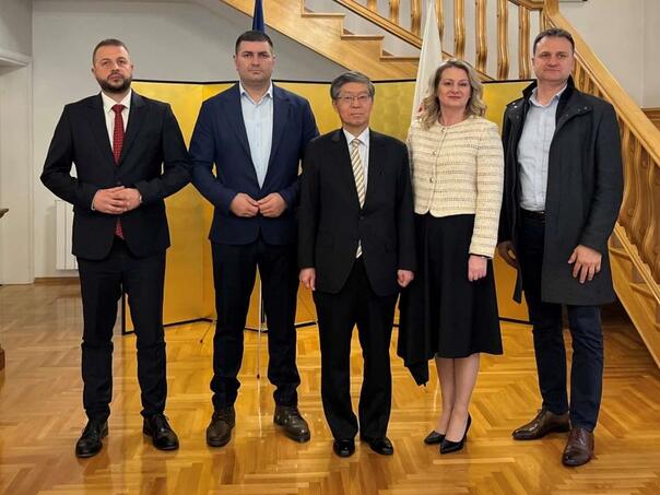 Vlada Japana odobrila 194.299 eura domovima zdravlja u Jablanici i Loparama