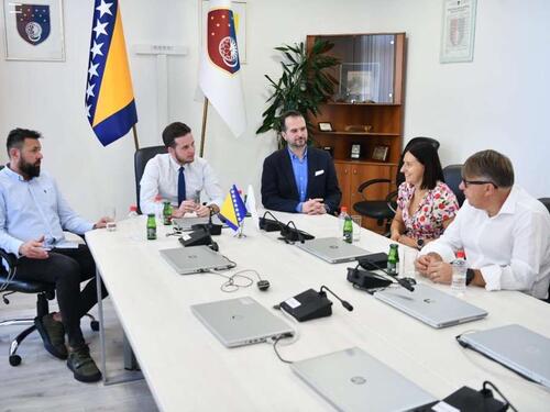 Vlada KS finansijski podržala pripreme najbolje bh. skijašice Elvedine Muzaferije