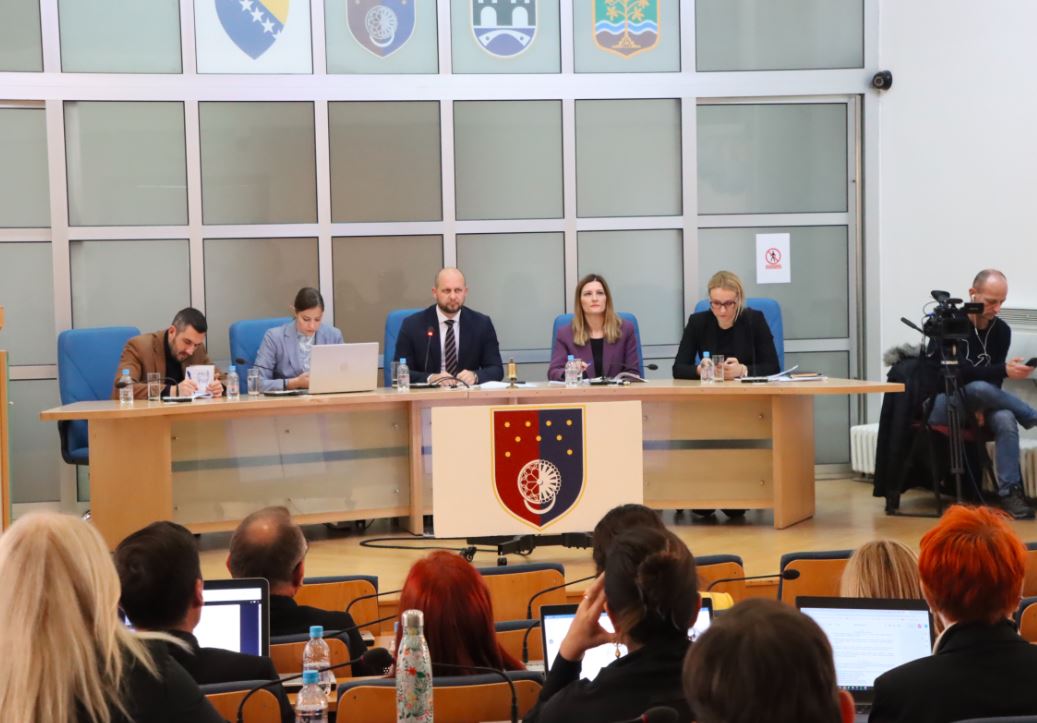 Vlada KS naložila direktoru BAGS-a da obezbijedi grijanje u Vogošći