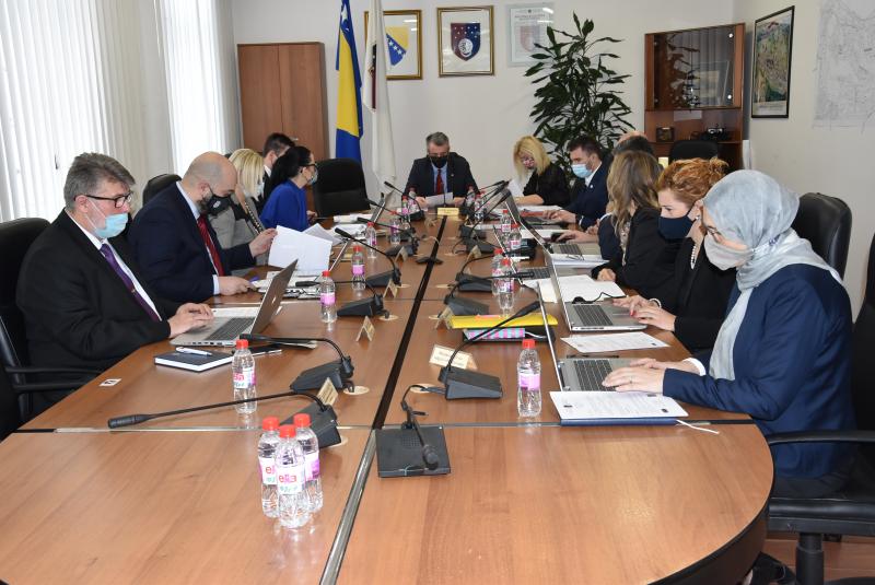 Vlada KS pokreće proceduru za nabavku vakcine