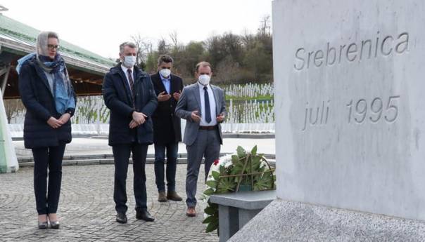 Vlada KS pomaže rad Memorijalnog centra sa 100.000 KM