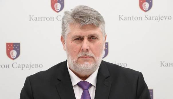 Vlada KS sa po 10.000 KM sufinansira kupovinu stanova za 866 mladih