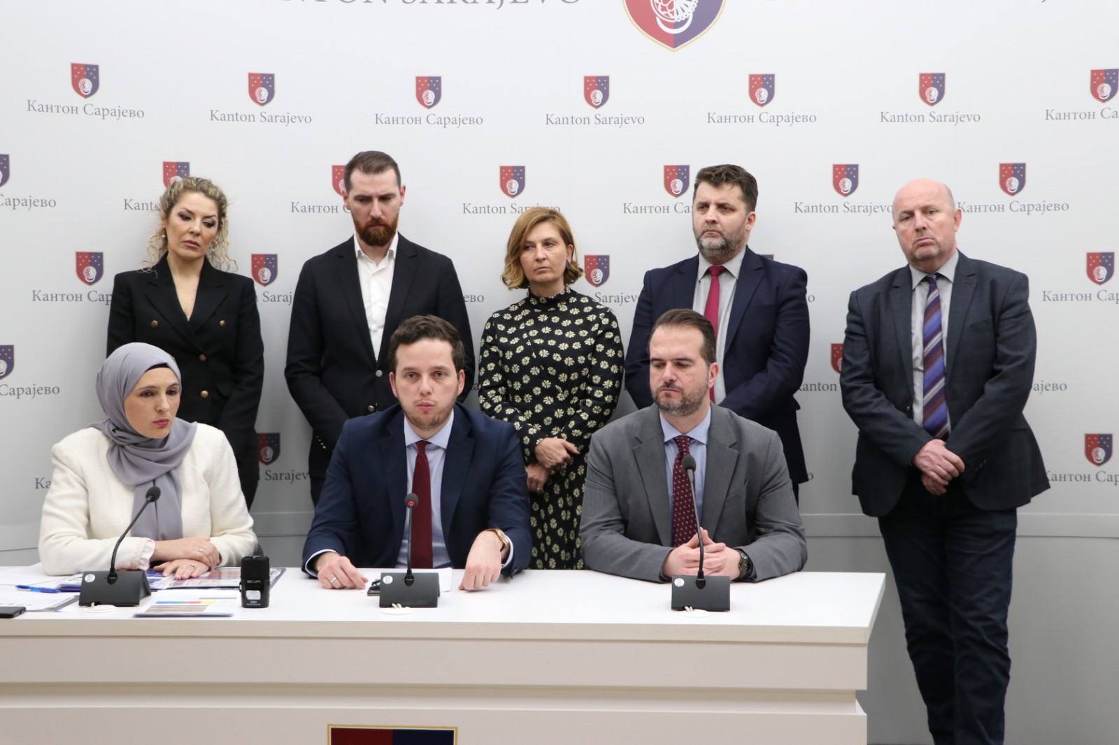 Vlada KS: Većina zahtjeva sindikata nisu u skladu sa zakonom