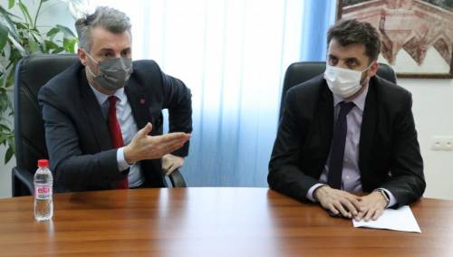 Vlada KS: Zahtijevamo da VMBiH preuzme odgovornost upravljanja migrantskom krizom