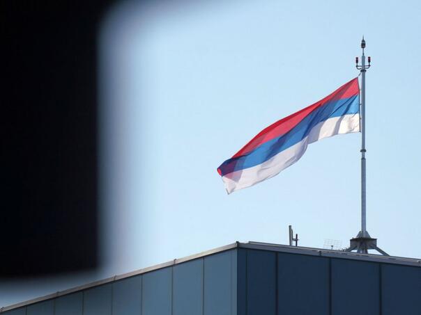 Vlada RS se zadužuje po visokim kamatama