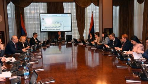 Vlada RS: Snage za zaštitu i spašavnje pod kontrolom Štaba za vanredne situacije