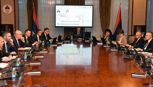 Vlada RS: Stekli se uslovi za proglašenje vanrednog stanja u RS