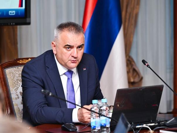 Vlada RS: Kazna zatvora za isticanje simbola ARBiH i veličanje ustaštva