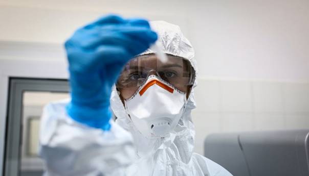 Vlada Srbije hitno razmatra nove mjere protiv koronavirusa