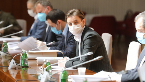 Vlada Srbije odlučila, policijski sat od večeras u 18 do subote ujutro