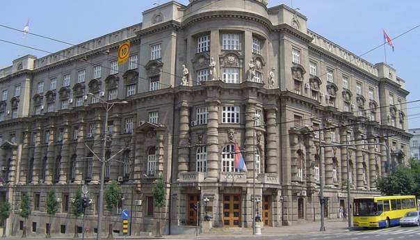 Vlada Srbije pooštrila ograničenja kod javnog okupljanja