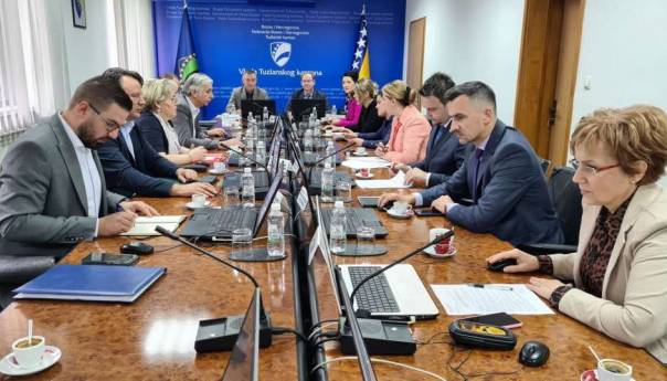 Vlada TK nastavlja s ulaganjima u zdravstveni sistem