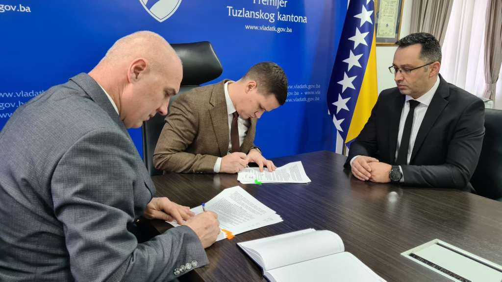 Vlada TK osigurala 300.000 KM za podršku razvojnim projektima u Kladnju