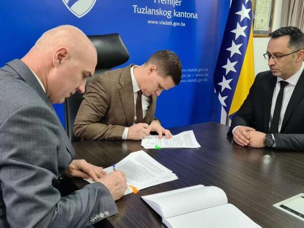 Vlada TK osigurala 300.000 KM za podršku razvojnim projektima u Kladnju