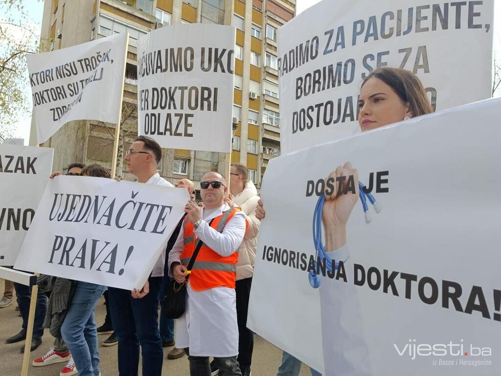 Vlada TK prihvatila sporazum sa Sindikatom doktora: Sredstva za veće koeficijente od septembra 2026. godine