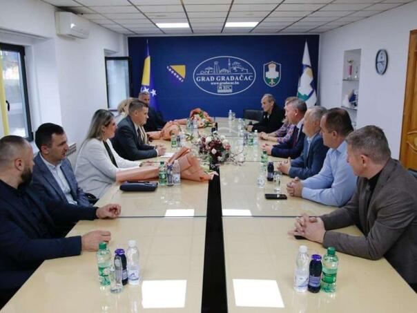 Vlada TK sa više od 3,3 miliona KM podržava razvojne projekte