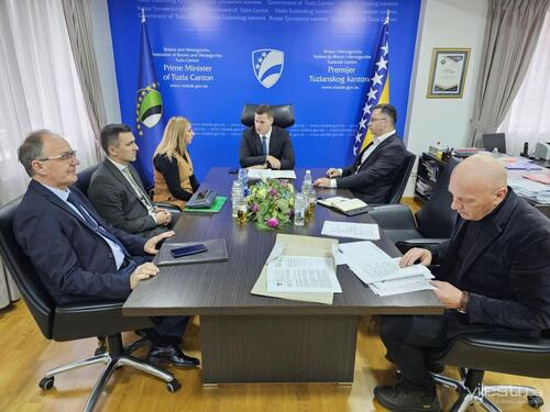 Vlada TK traži rješenje za 200 radnika Koksare Lukavac