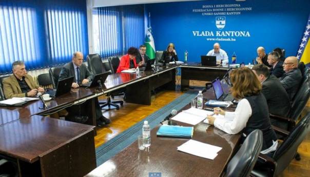 Vlada USK-a za propise o korištenju novca za poljoprivredu