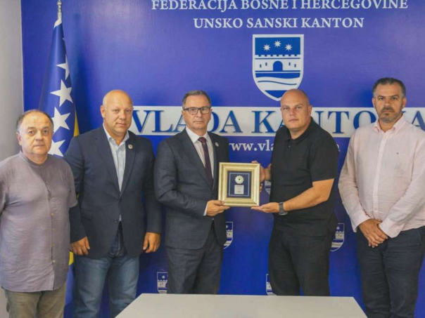 Vlada USK nastavlja podršku obilježavanju godišnjice genocida u Srebrenici