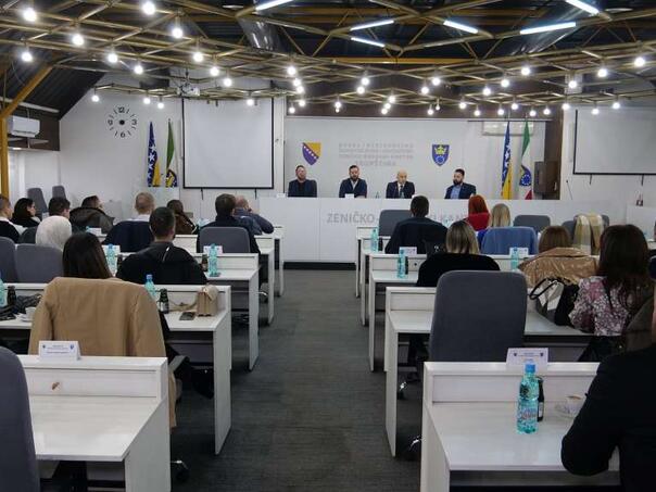 Vlada ZDK će finansirati doktorske studije mladih istraživača
