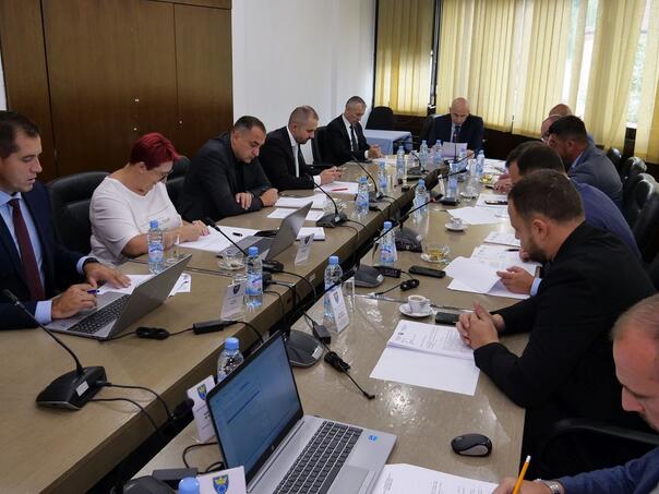 Vlada ZDK: Podrška lokalnim zajednicama i privredi