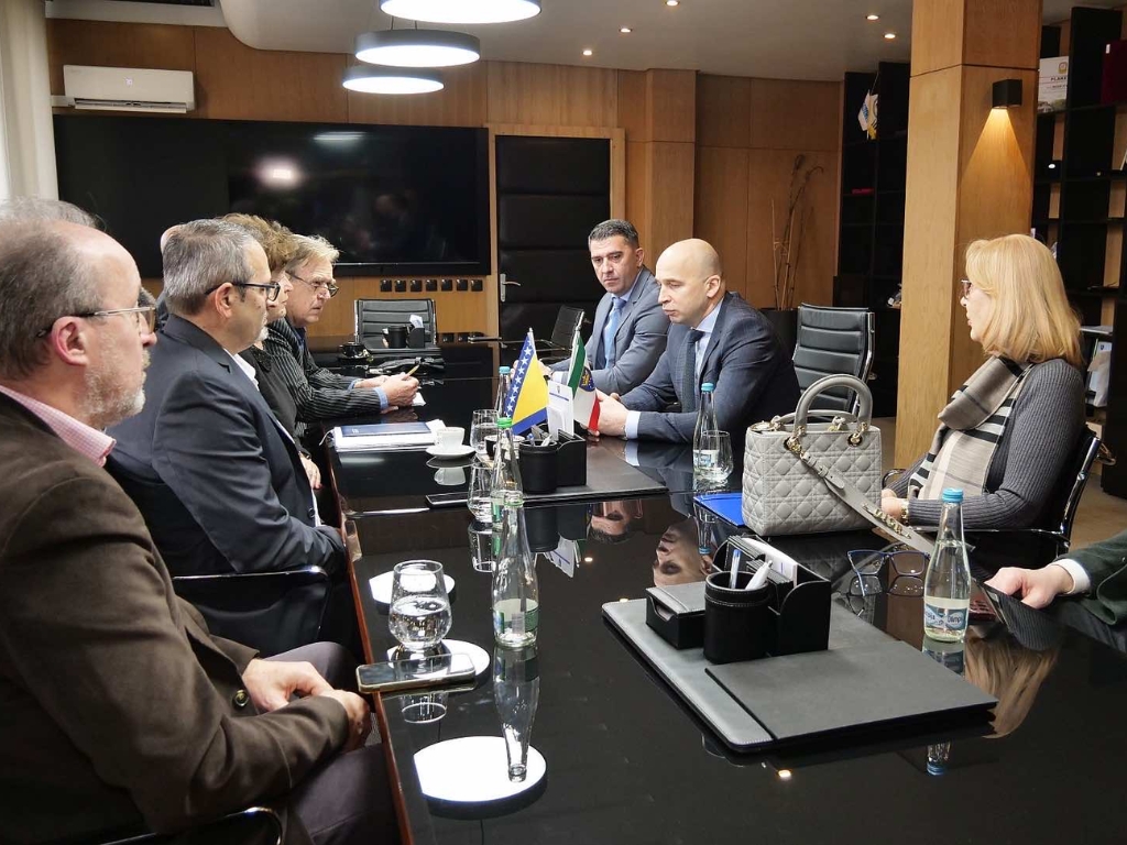 Vlada ZDK protiv izgradnje spalionice otpada u Zenici