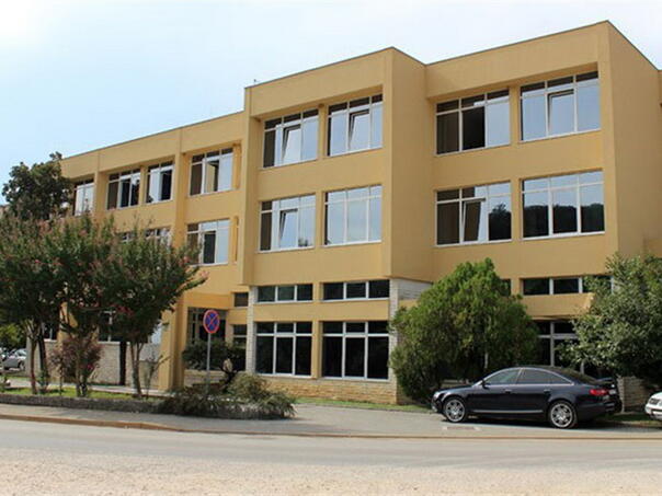 Vlada ZHK povećala plaće budžetskim korisnicima za 7 posto