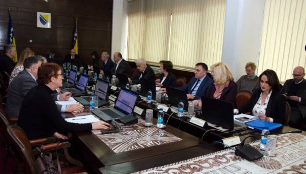 Vlade FBiH prihvatila informaciju o neizdavanju okolinske dozvole GIKIL-u