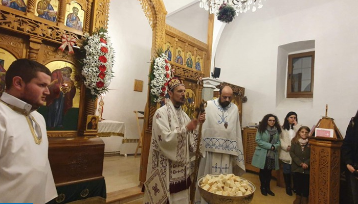 Vladika Dimitrije služio ponoćnu liturgiju u Mostaru