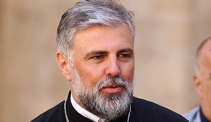 Vladika Grigorije: Da od Božića sve počne dobro