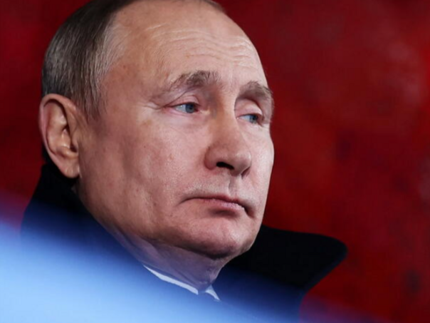 Vladimir Putin proveo noć u bolnici