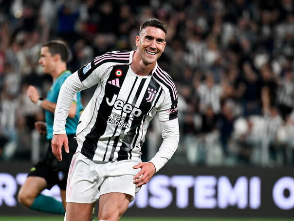 Vlahović mijenja Jovića u Milanu?