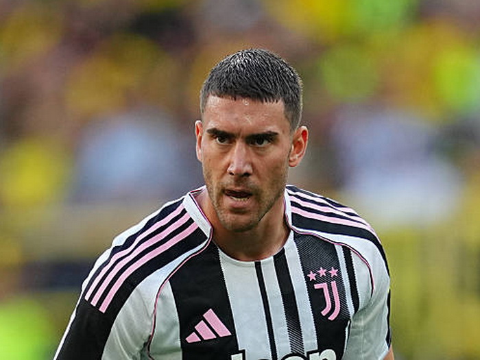 Vlahović odlučio ostati u Juventusu iako će grijati klupu