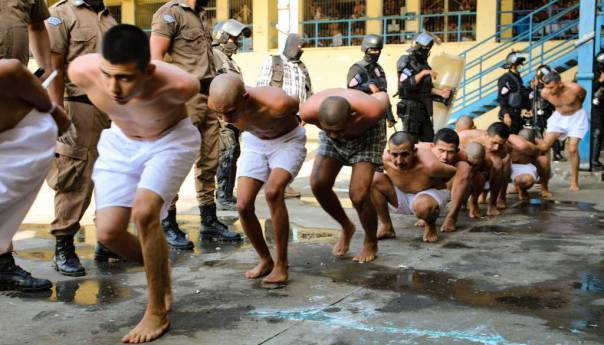 Vlasti u El Salvadoru uhapsile 1.400 članova bandi nakon 80 ubistava tokom vikenda