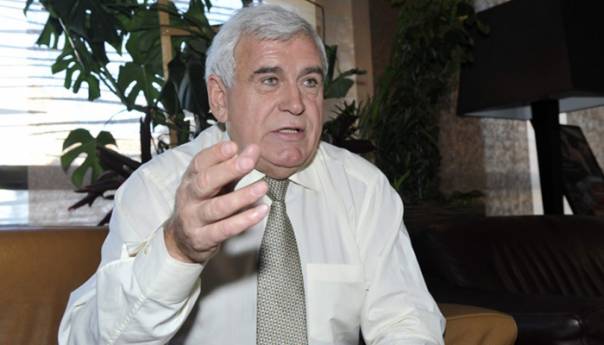 Vllasi: Srbija demonstrira silu do granice, neka probaju preko