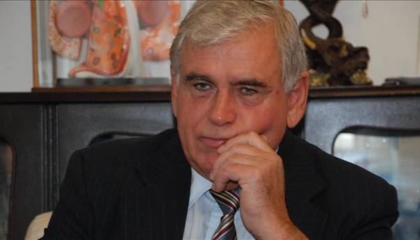 Vllasi: U Srbiji na vlasti učenici Miloševićeve škole