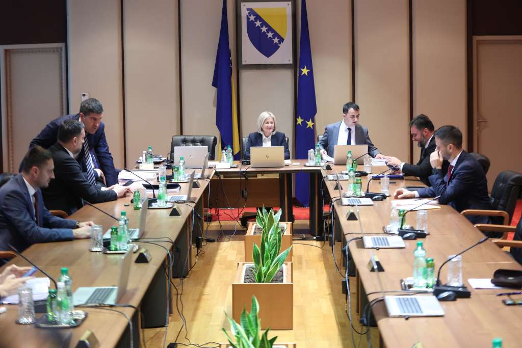 VMBiH o javnoj zaduženosti, upravljanu migrantskom krizom i investicijama
