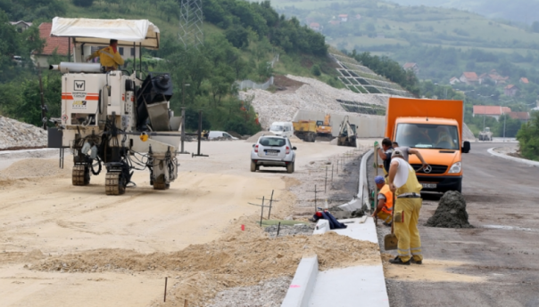 VMBiH pregovara s EIB-om o finansiranju izgradnje dionice Poprikuše - Medakovo