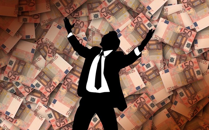 Vodeće privatne firme prijavile 500 miliona dobiti, a neki traže da im država pokrije sve troškove   